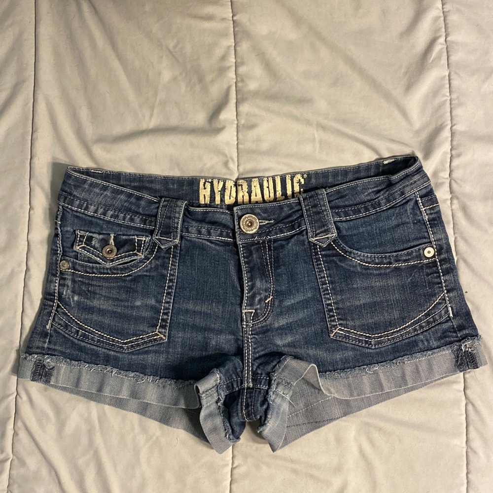 “Hydraulic jeans’” Jean shorts